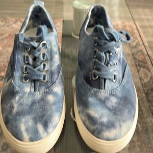 J crew new sneakers/size 10